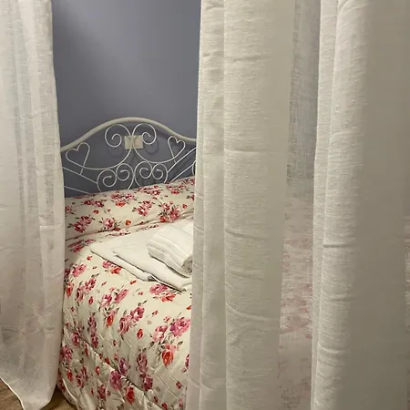 فندق مبيت وإفطار Itaka 3*